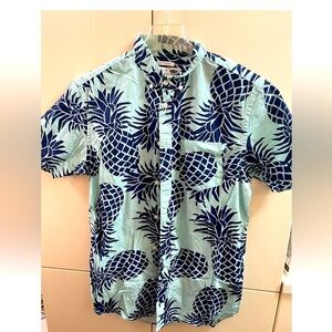 Old navy Mens tropical summer shirt Short Sleeves size M Blue